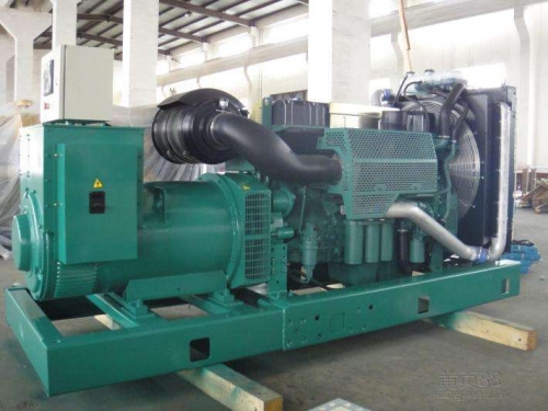 灵山便携静音：租赁无声发电机组，便携式解决能源需求